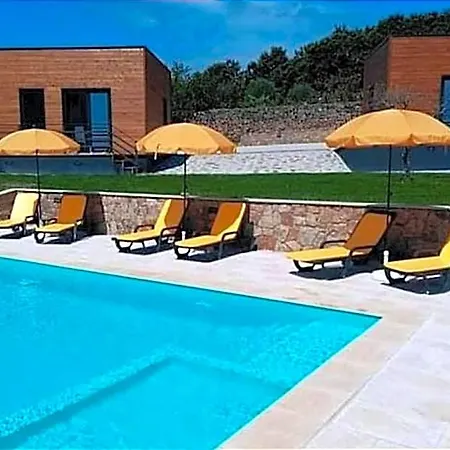 Ecohouse Holiday park *